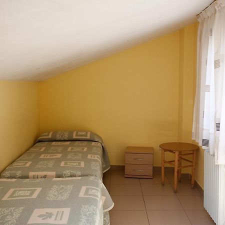 Apartamentos Cambras Jaca Zewnętrze zdjęcie